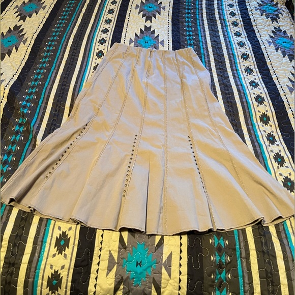 Reba by Reba Mcentire Western Style Skirt - Picture 4 of 7